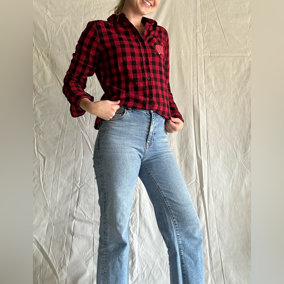 UW Badgers Flannel - Picture 6 of 12